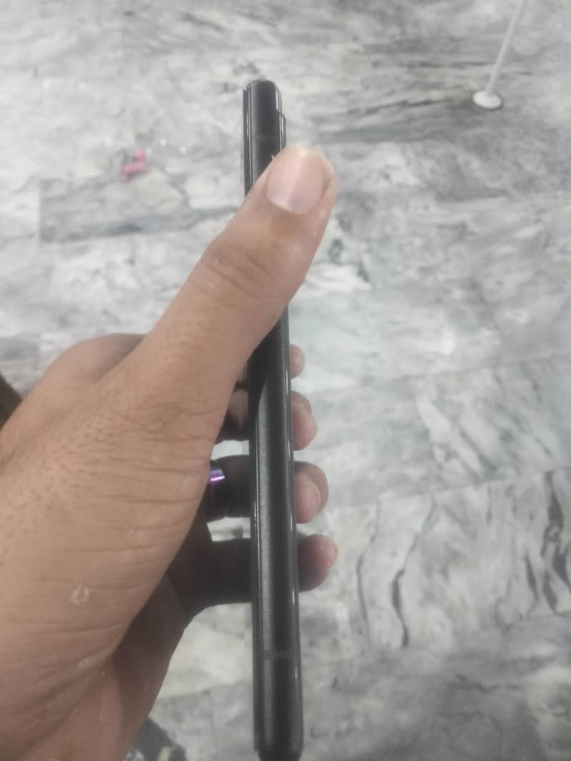 Google pixel 6a 5