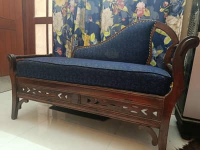 good condition dewan