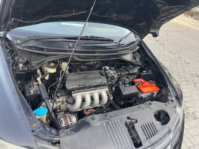 honda city 3 4  piece halka pulaka touching hai