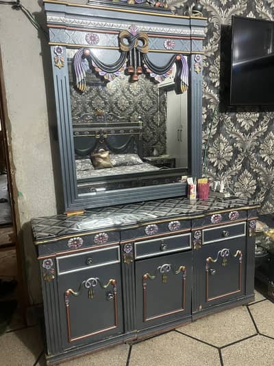 King Bed side table and dressing for sale