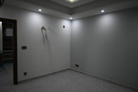 Family Branded Luxury Intercom-Connected Apartment for Rent in Bahria Town.