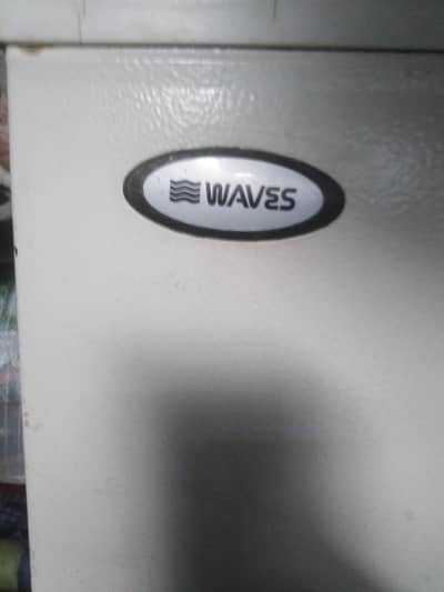 Waves freezer double door