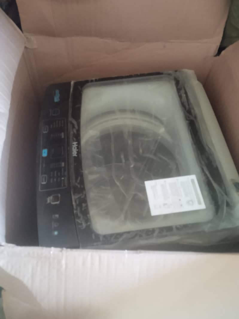 Haier Fully Automatic Washing Machine HWM 85-826 | Twin Drum Style 2
