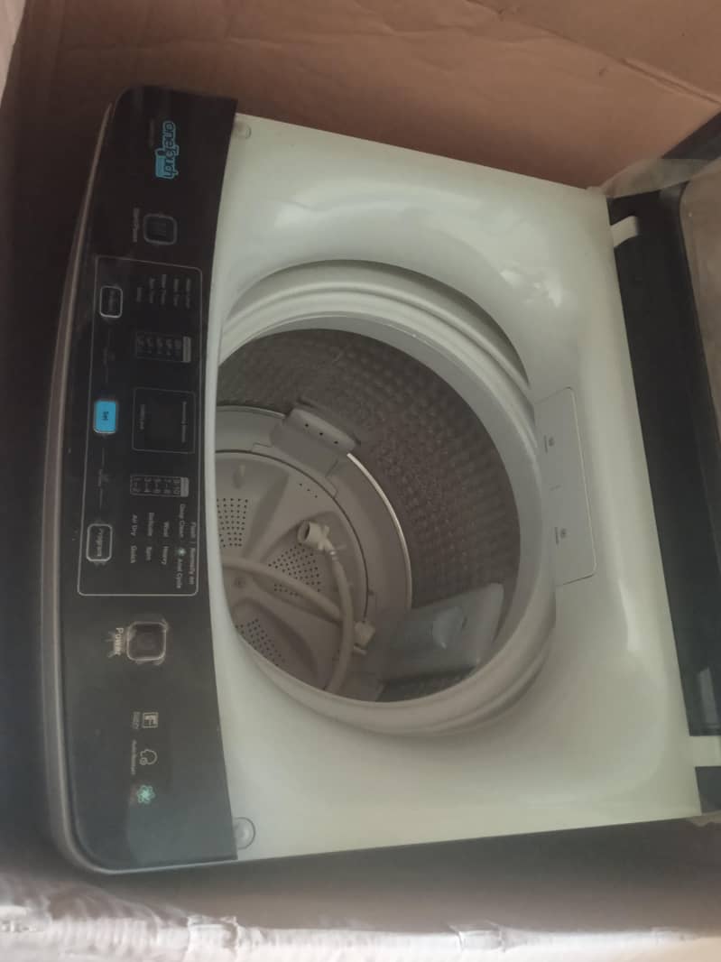Haier Fully Automatic Washing Machine HWM 85-826 | Twin Drum Style 4