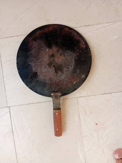 Heavy Duty Iron Tawa (Roti Pan) with Wooden Handle - Good Condition
