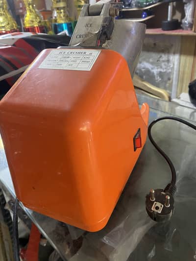 Ice  crusher