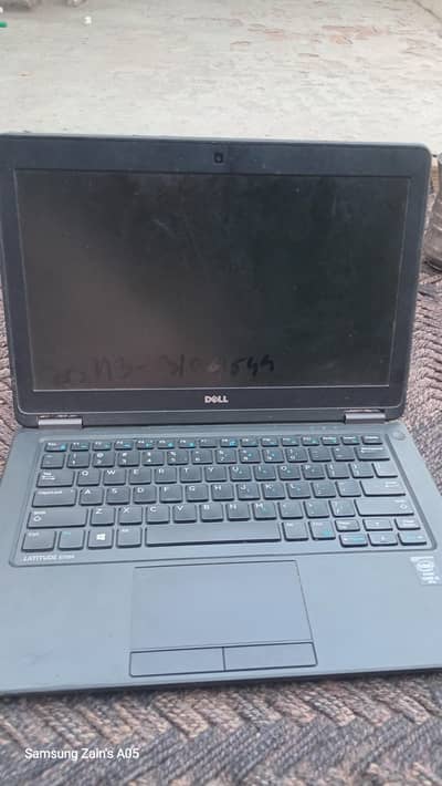 Dell Latitude E7250 Core i5 5th Gen 8GB RAM   Laptop for sale