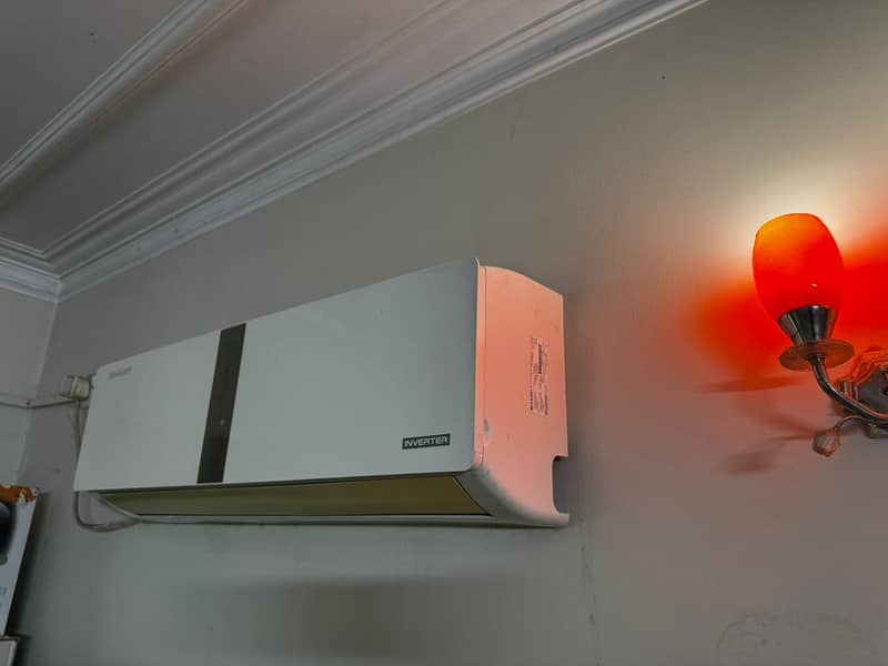 Sharp DC inverter 2
