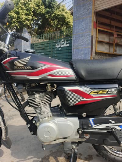 | Honda | CG 125 | Model 2024 | Condition 10/10 |