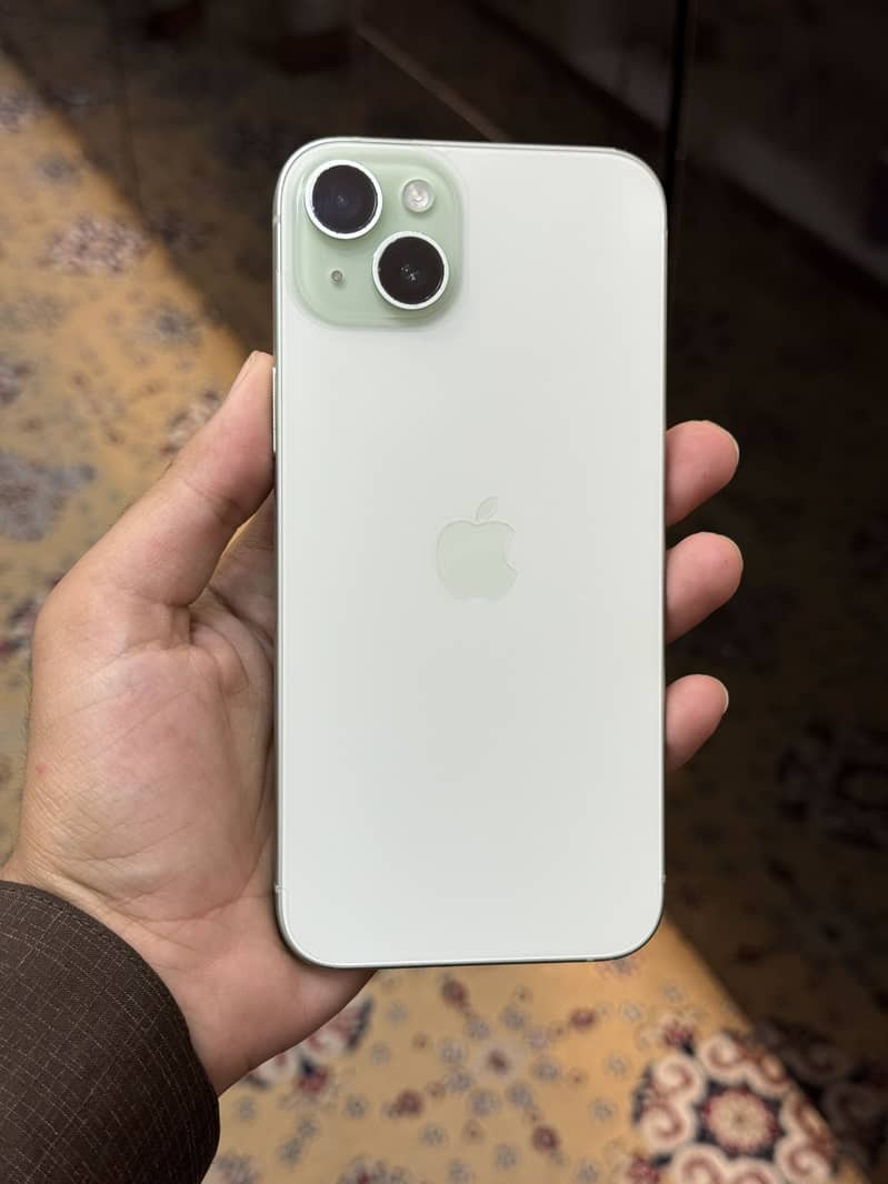 Apple iPhone 15 plus 1
