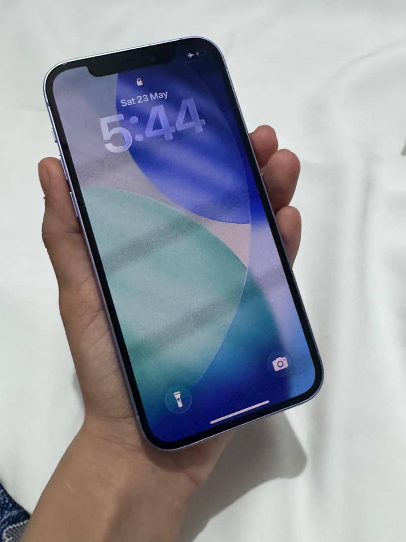 iphone 12 2