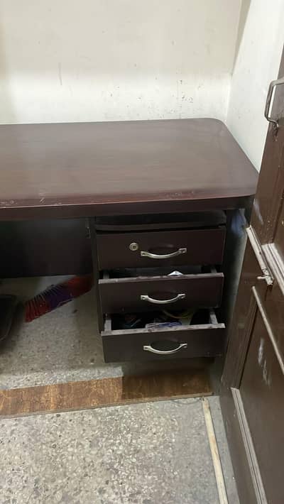 office table