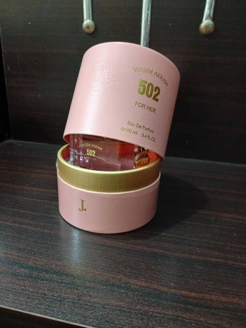 j. perfume 1
