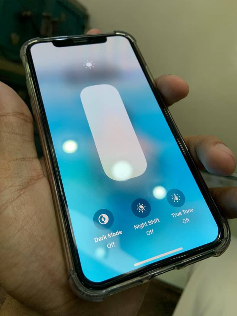 iphone xs 1