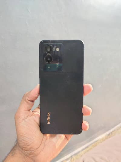 INFINIX NOTE 12