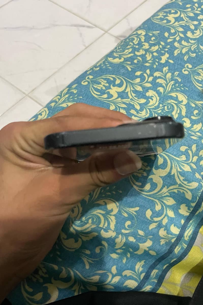iphone 15 simple jv 2