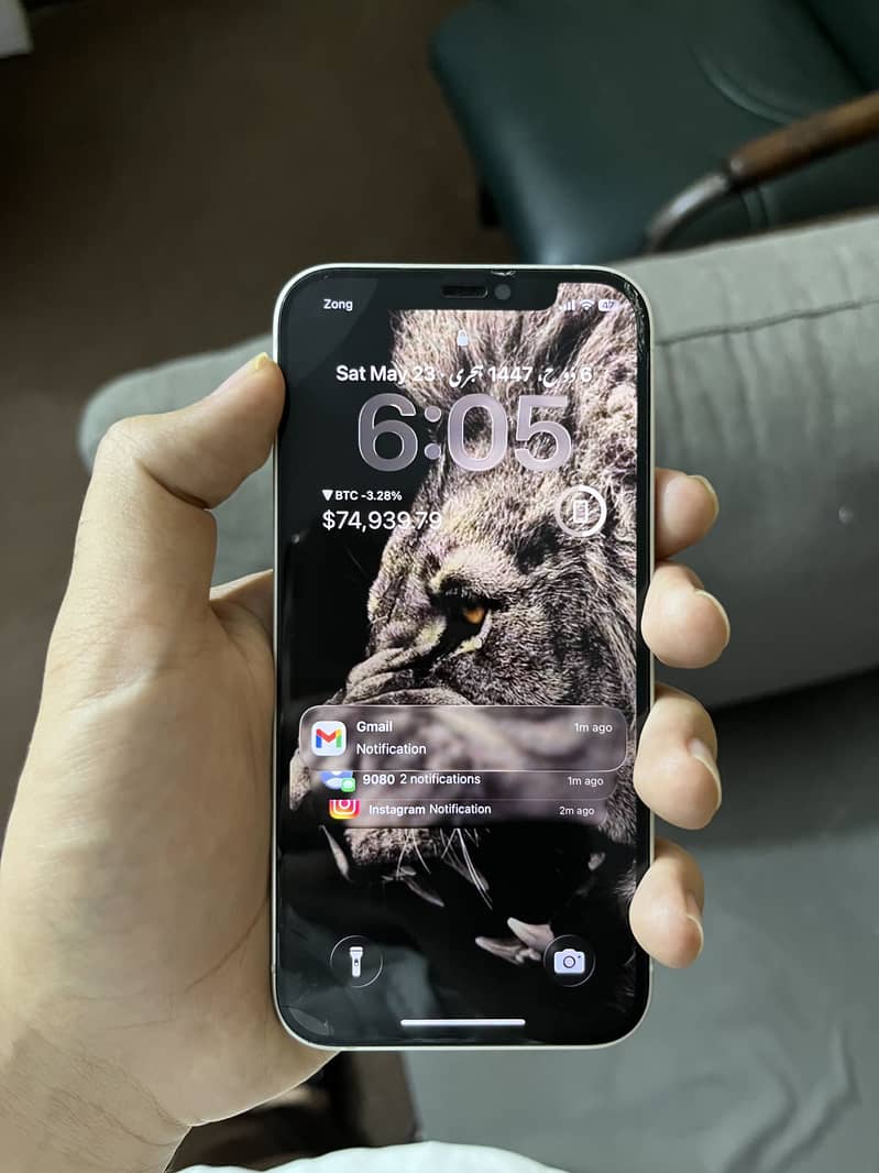 iphone 12 2