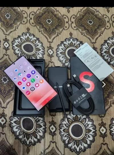 Samsung Galaxy S22 ultra with box pta approved