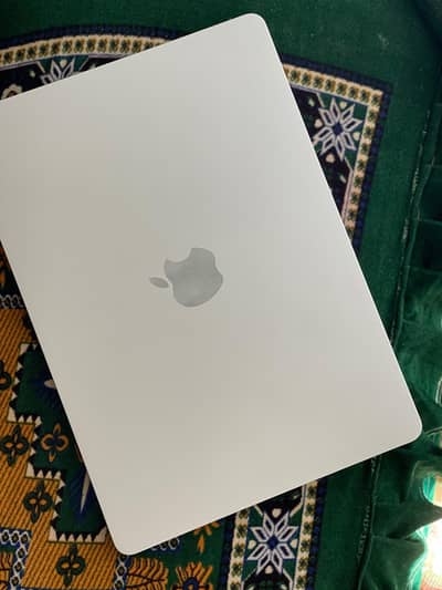 mecbook air M4