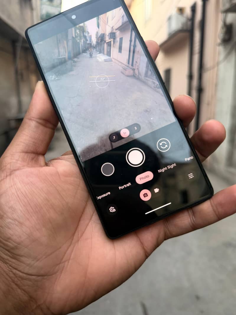 Google Pixel 6 4