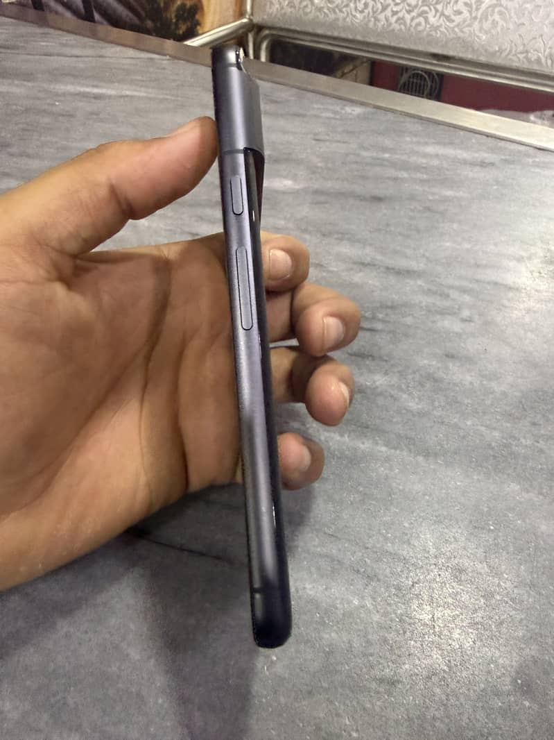 Google Pixel 8 3