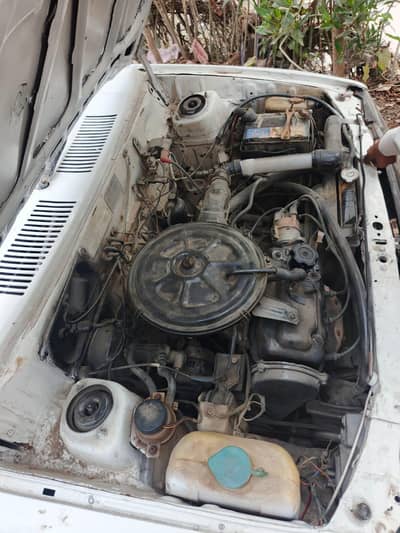 1993 model ha Engine ok ha AC instald ha 3 ki final mil jay gi Rabta