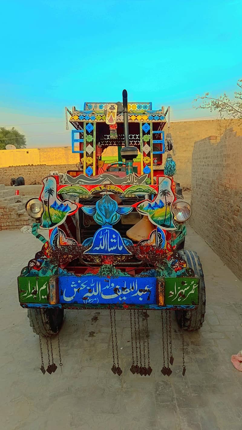 MILLAT TRACTOR 8