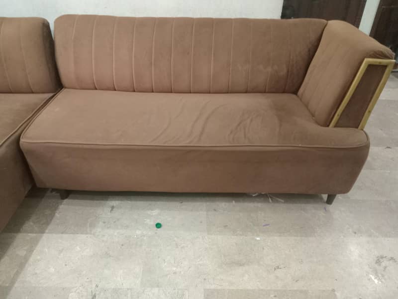 7 seater sofa 0