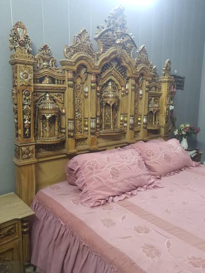 chinoti king size Bed with spring mattress