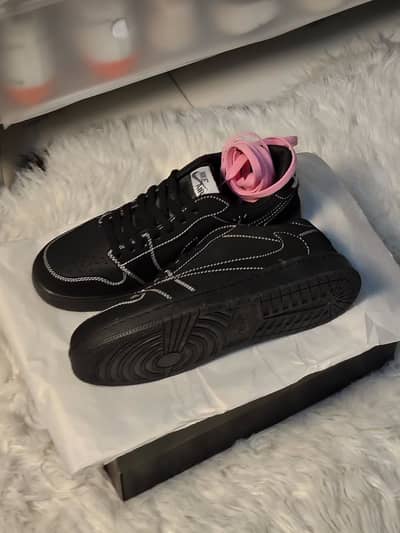 Nike Air Jordan x Travis Scott “Black Phantom”