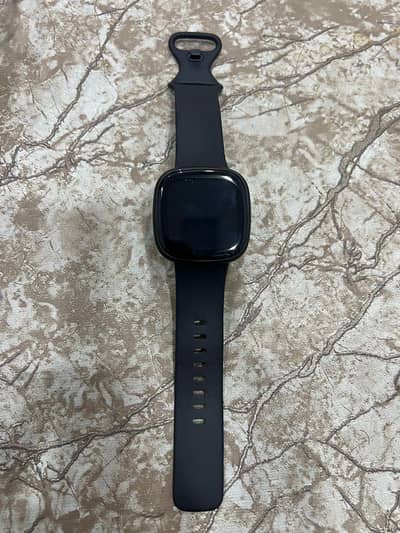 FitBit Versa 3 Smart watch ⌚