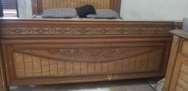 Bed for Sale with one side table
