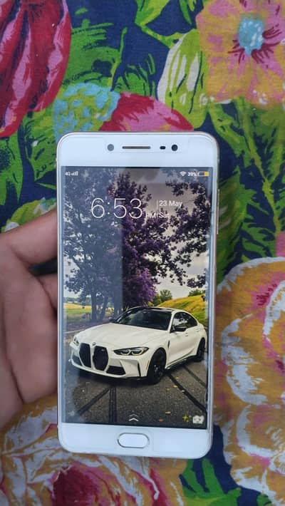 urgent sale serious person contact me