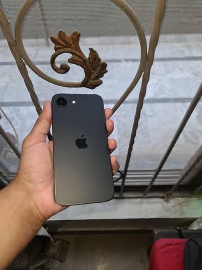 iPhone 16e JV 128GB Matte Black | 100% BH | LLA | Warranty 2026