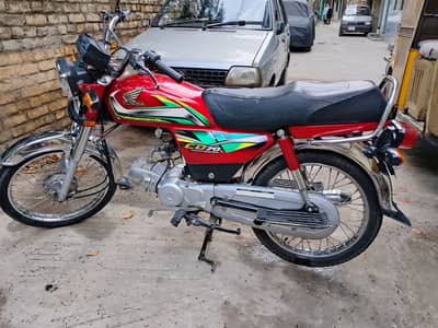Honda CD 70 2022