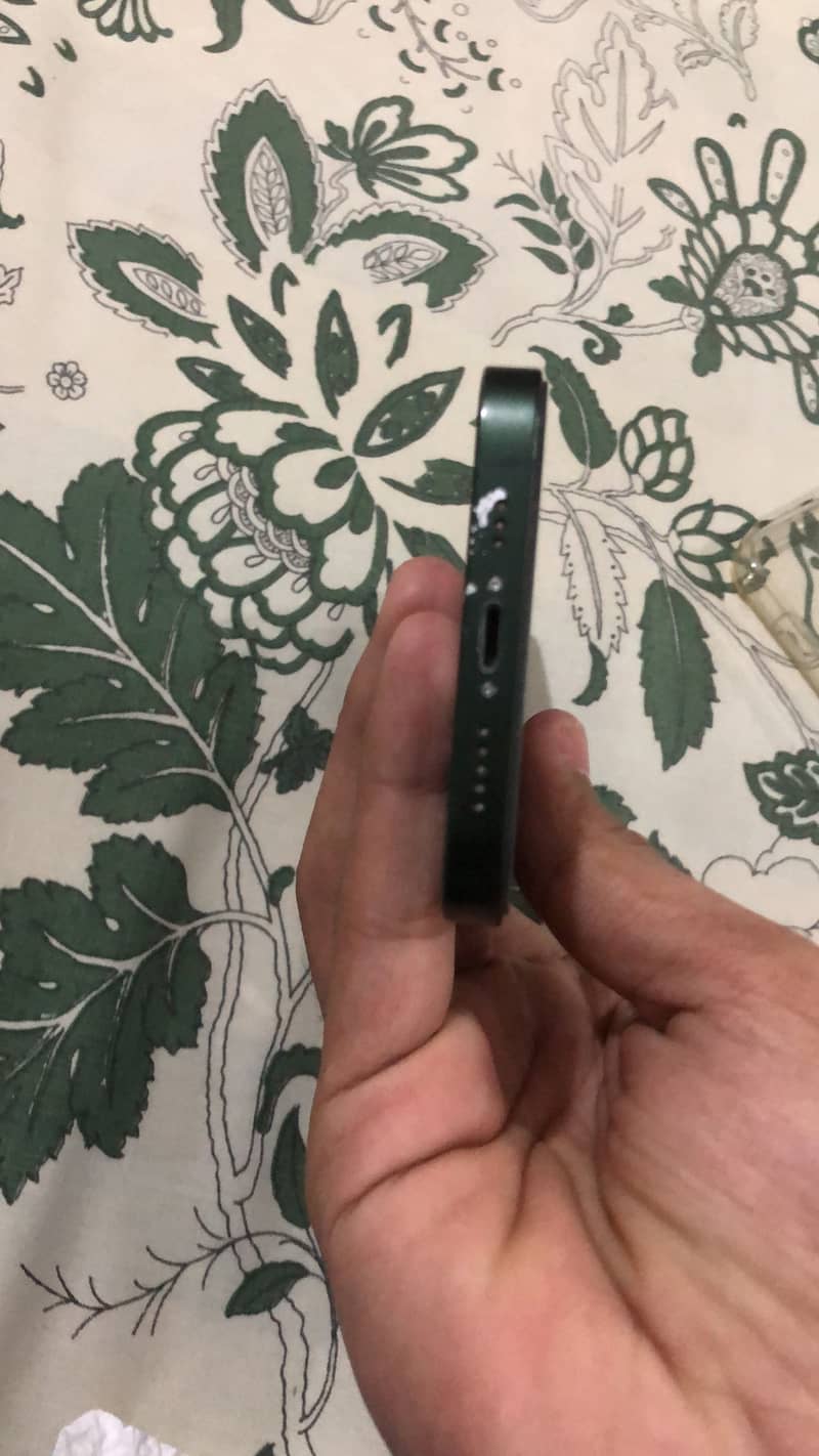 iPhone 13 fix price 5