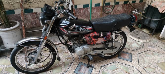 Honda CG125 (21 Model) All Punjab Number