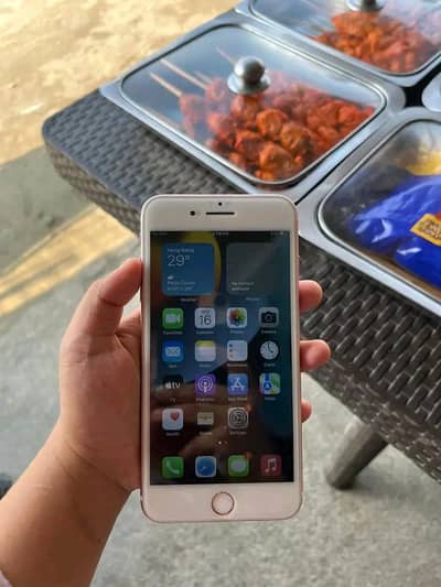 Iphone 7plus PTA approved 128gb My Whatsapp number 0348-55-58-176