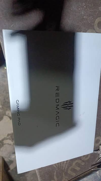 Redmagic tablet 8gen 3  12+12  256 gb