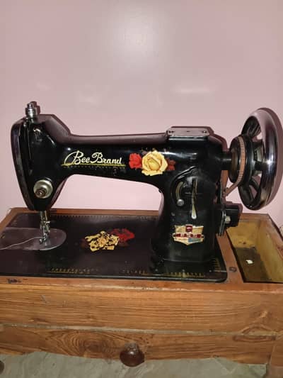 Sewing / silai machine with motor