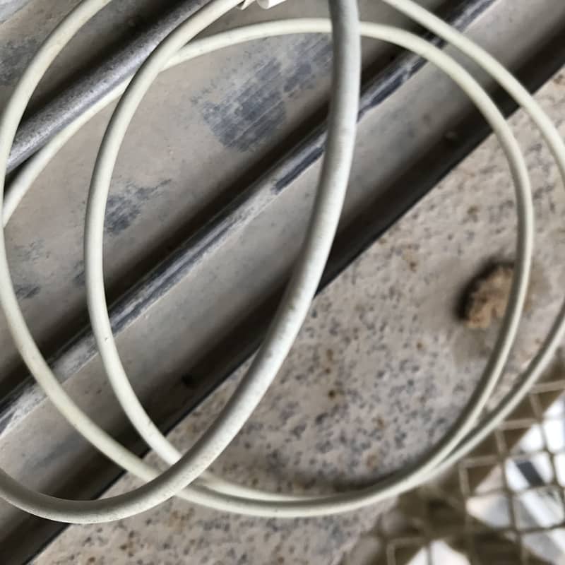 iPhone original cable 3