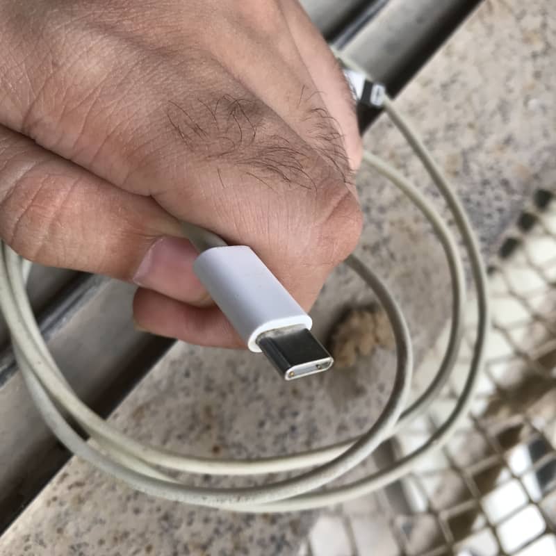 iPhone original cable 5