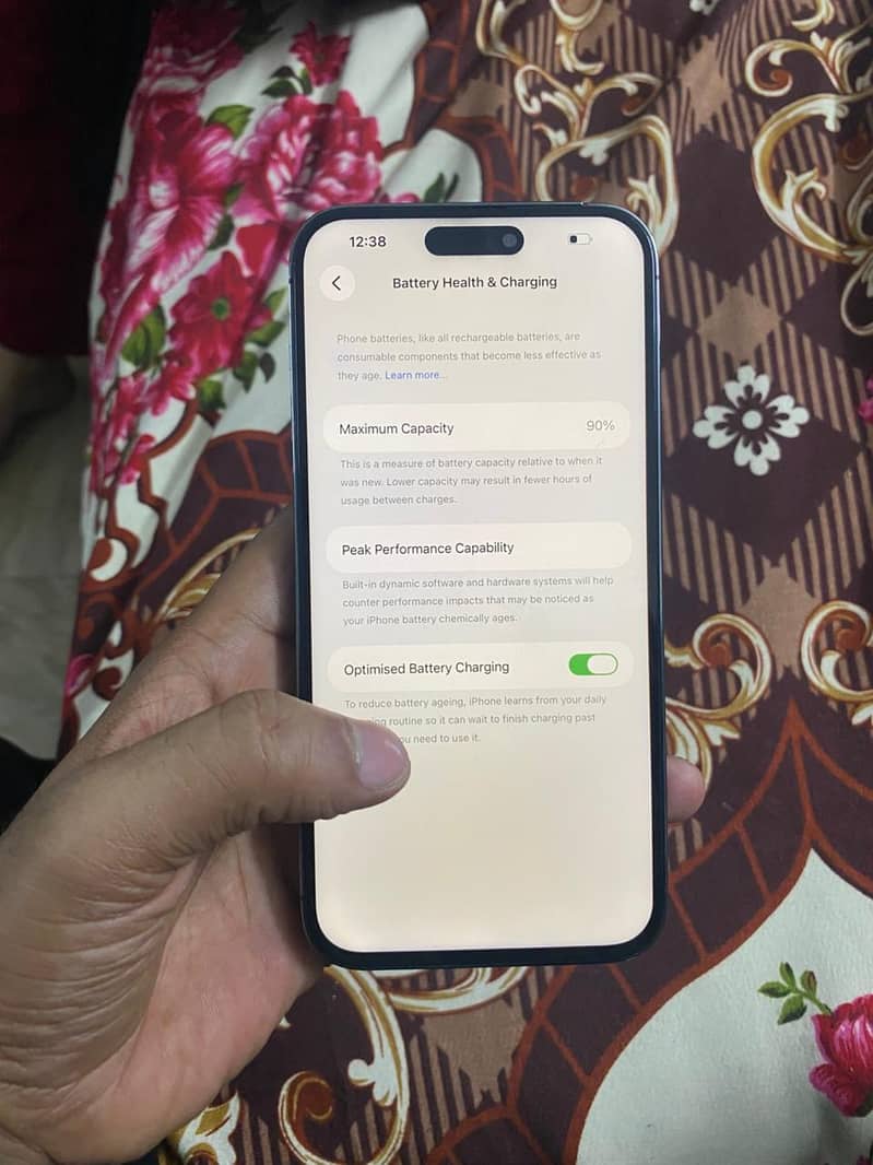 iphone 14 pro max 4