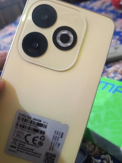 urgent sale. infinix s8 pro all oky. full boks 1 use no any sigal fault