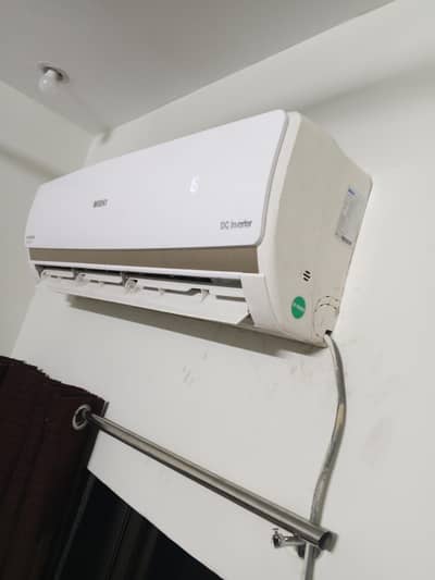 Oreint 1.5 ton A. C for  Sale.