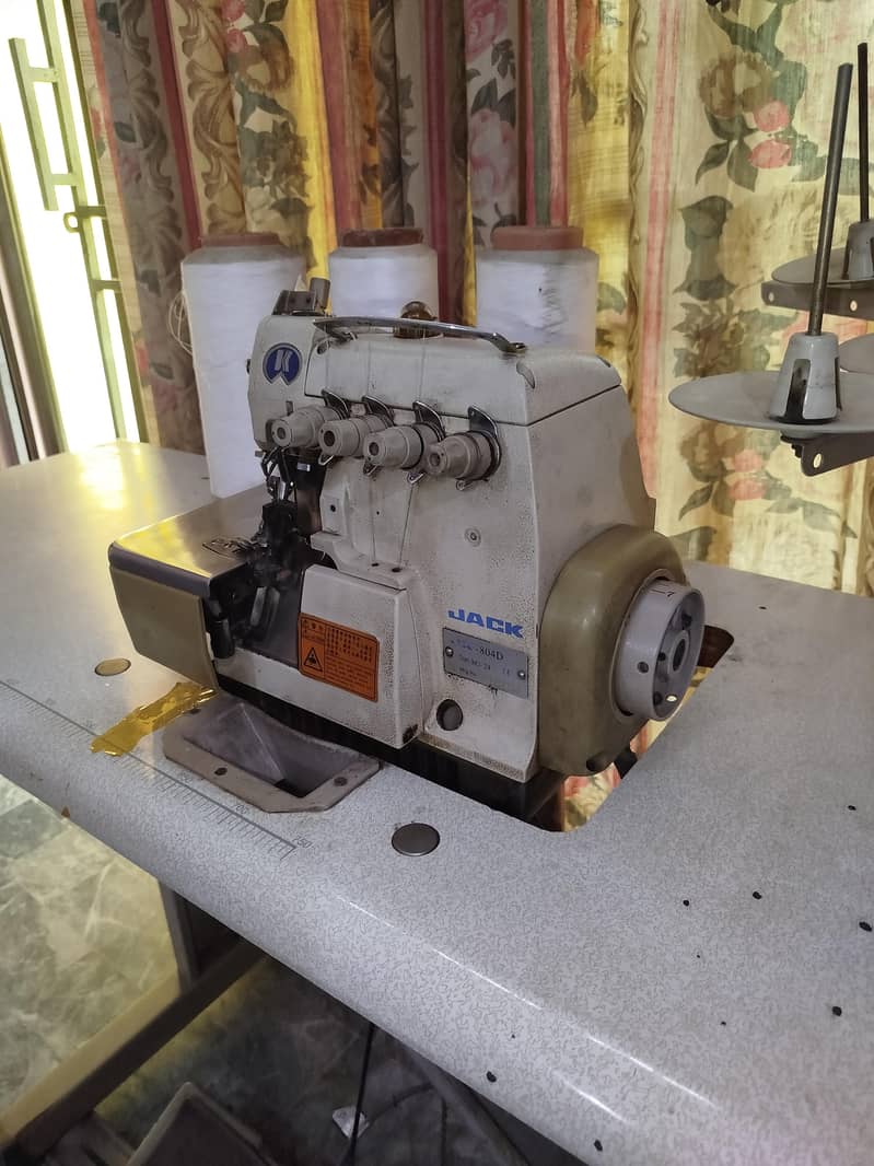 jack overlock machine 2