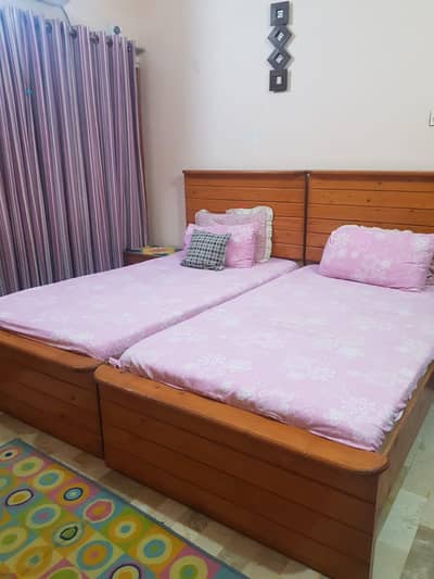 wooden bed set