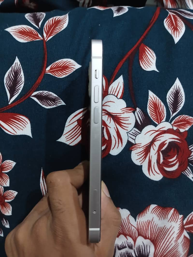 Iphone 12 2