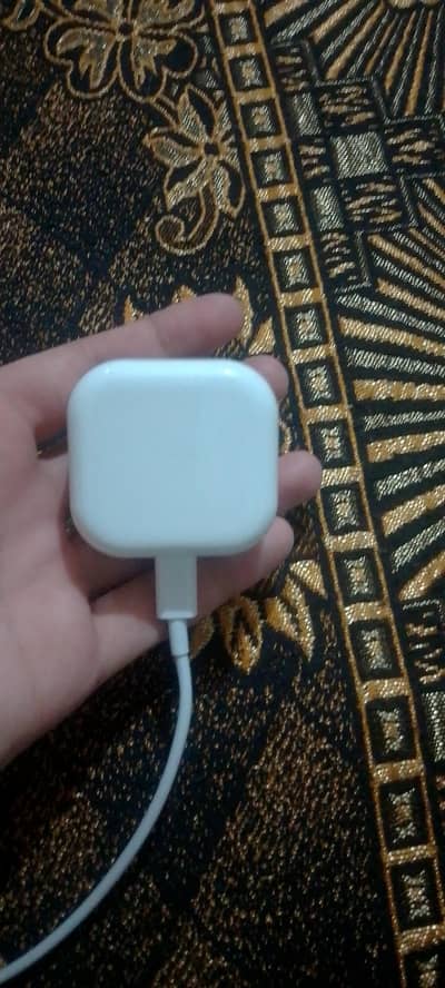 iphone 3 pin charger + iphone 2 pin charger