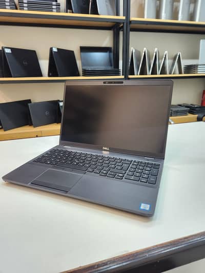 Dell Latitude 5501 | i7 9850 H | 16/256 | 2GB Nvidia Graphics